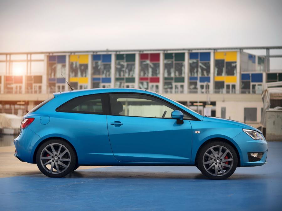  Seat Ibiza SC FR 2012 года  (фото 18 из 24)